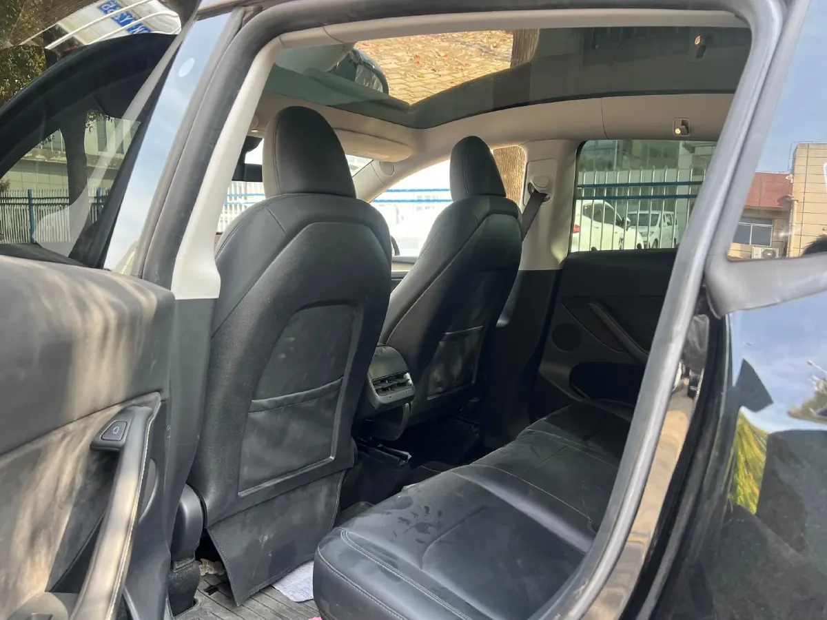 2022 Tesla Model Y BEV 60KWH,autocango,china used car exporter,china ev exporter,chinese used car exporter,chinese used ev exporter