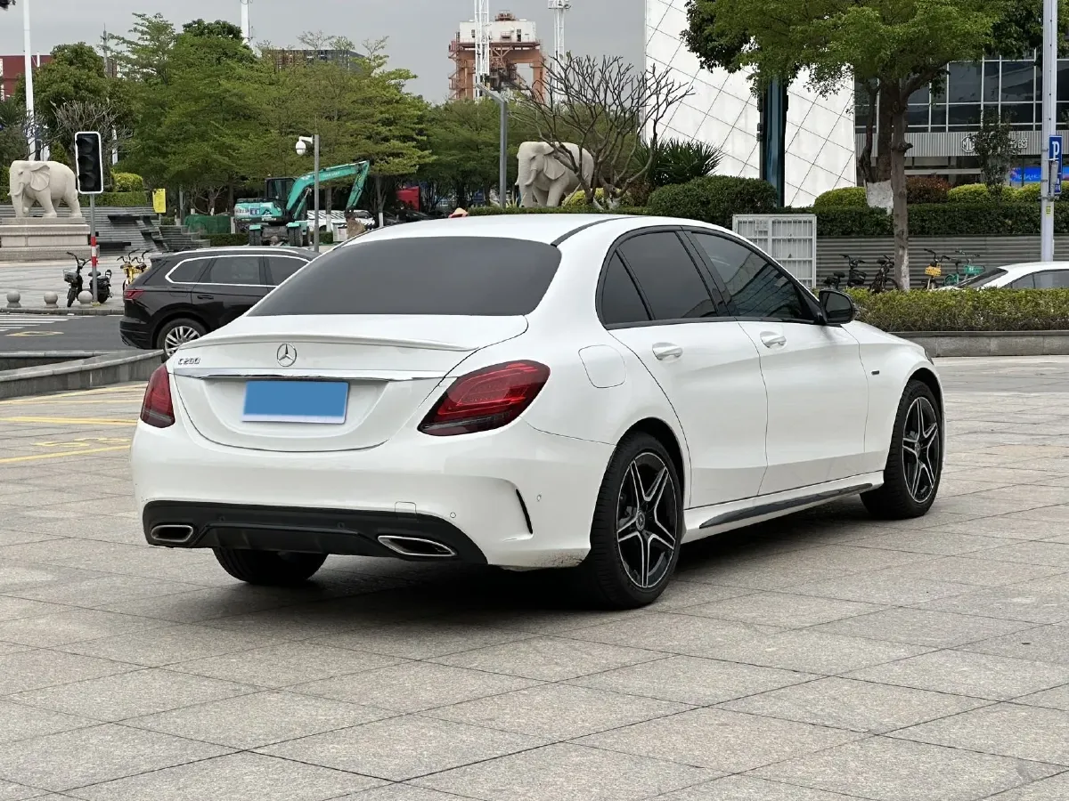 2021 Mercedes-Benz C Class 1.5T 184HP L4 9AT,autocango,china used car exporter,china ev exporter,chinese used car exporter,chinese used ev exporter