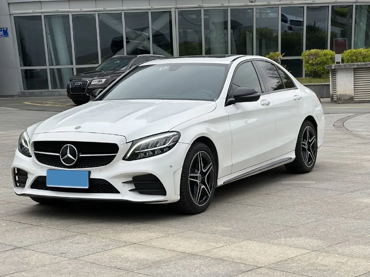 2021 Mercedes-Benz C Class 1.5T 184HP L4 9AT,autocango,china used car exporter,china ev exporter,chinese used car exporter,chinese used ev exporter