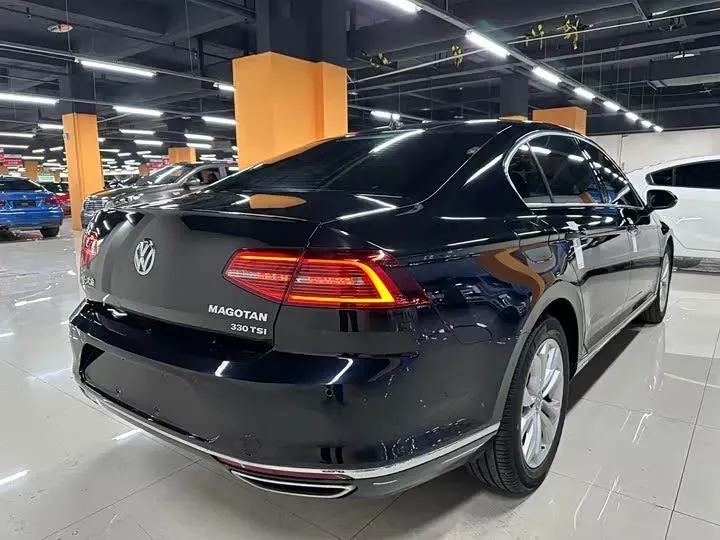2019 Volkswagen Magotan 2.0T 186HP L4 7DCT,autocango,china used car exporter,china ev exporter,chinese used car exporter,chinese used ev exporter