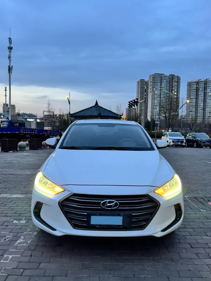 2016 Hyundai Elantra 1.6L 130HP L4 6AT,autocango,china used car exporter,china ev exporter,chinese used car exporter,chinese used ev exporter