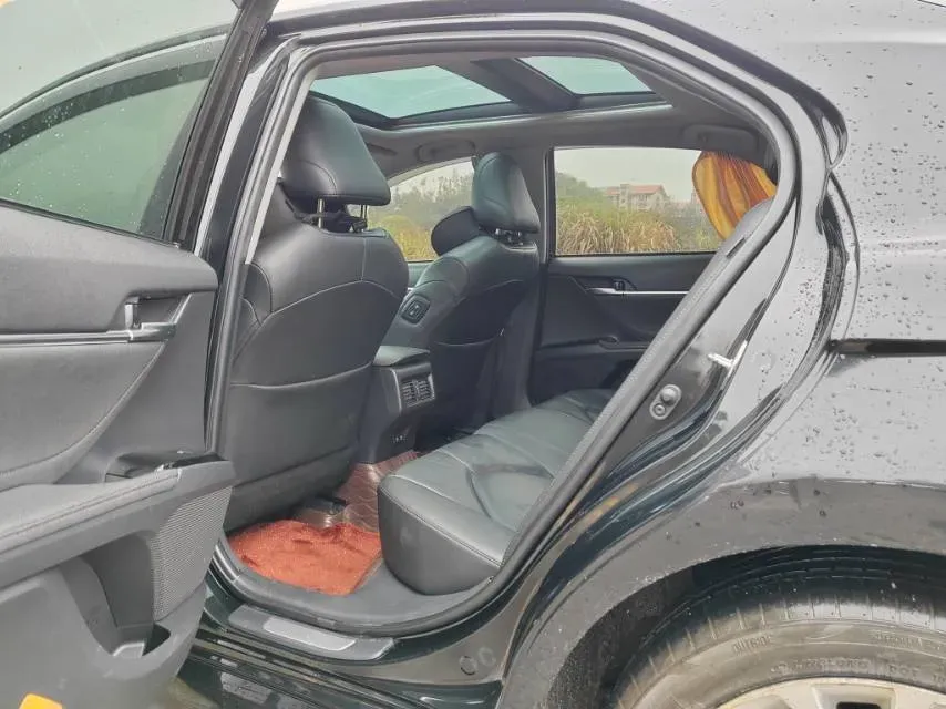 2019 Toyota Camry 2.5L 209HP L4 8AT,autocango,china used car exporter,china ev exporter,chinese used car exporter,chinese used ev exporter