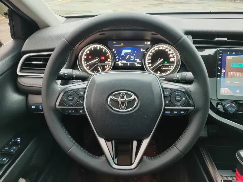 2019 Toyota Camry 2.5L 209HP L4 8AT,autocango,china used car exporter,china ev exporter,chinese used car exporter,chinese used ev exporter