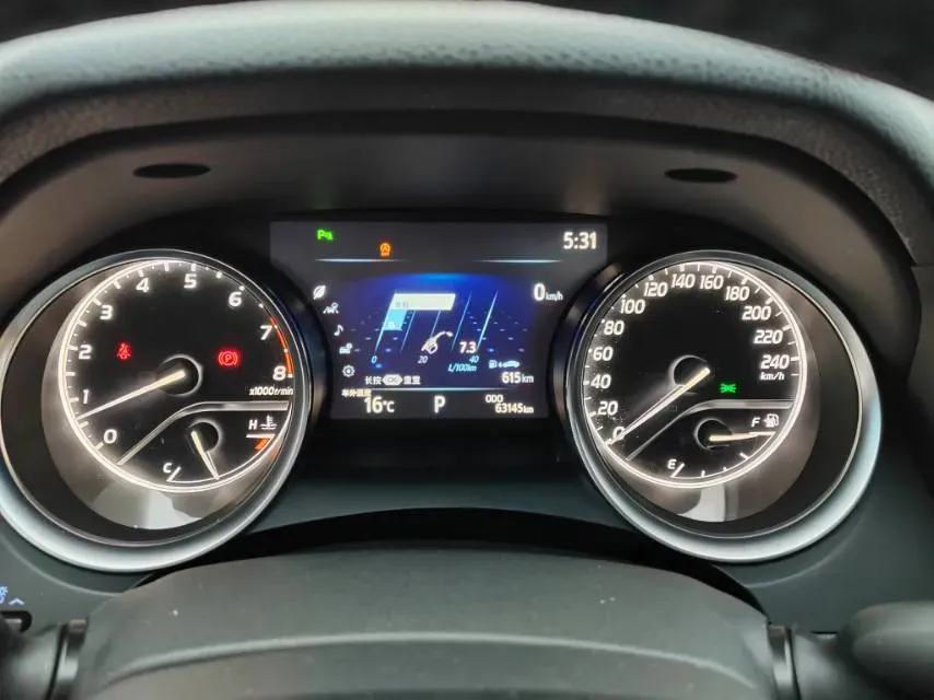 2019 Toyota Camry 2.5L 209HP L4 8AT,autocango,china used car exporter,china ev exporter,chinese used car exporter,chinese used ev exporter