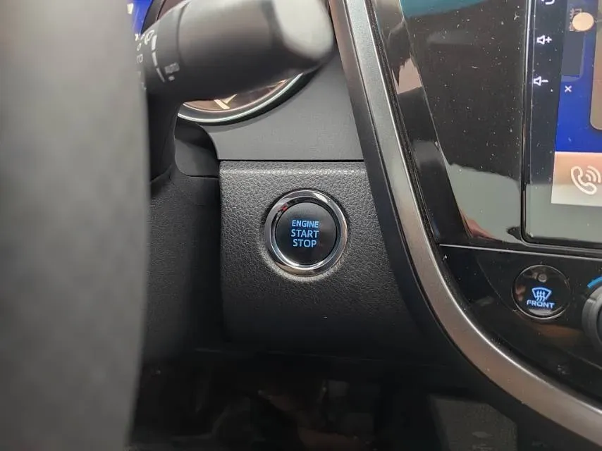 2019 Toyota Camry 2.5L 209HP L4 8AT,autocango,china used car exporter,china ev exporter,chinese used car exporter,chinese used ev exporter