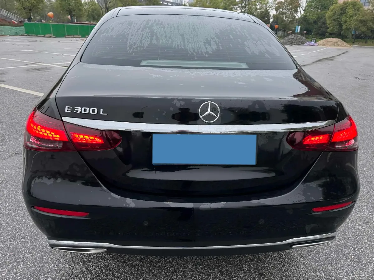 2021 Mercedes-Benz E Class 2.0T 258HP L4 9AT,autocango,china used car exporter,china ev exporter,chinese used car exporter,chinese used ev exporter