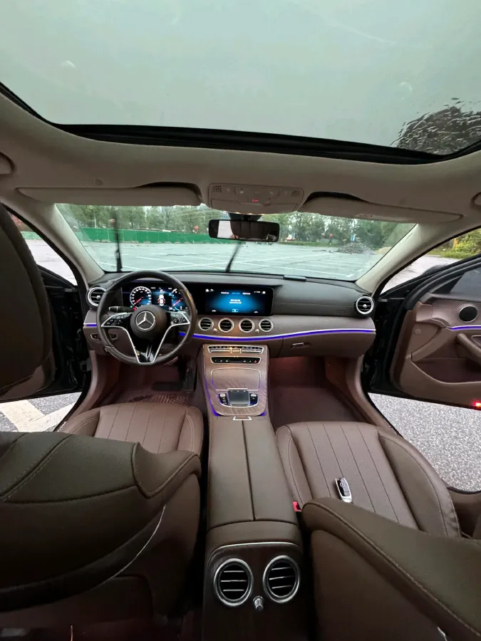 2021 Mercedes-Benz E Class 2.0T 258HP L4 9AT,autocango,china used car exporter,china ev exporter,chinese used car exporter,chinese used ev exporter