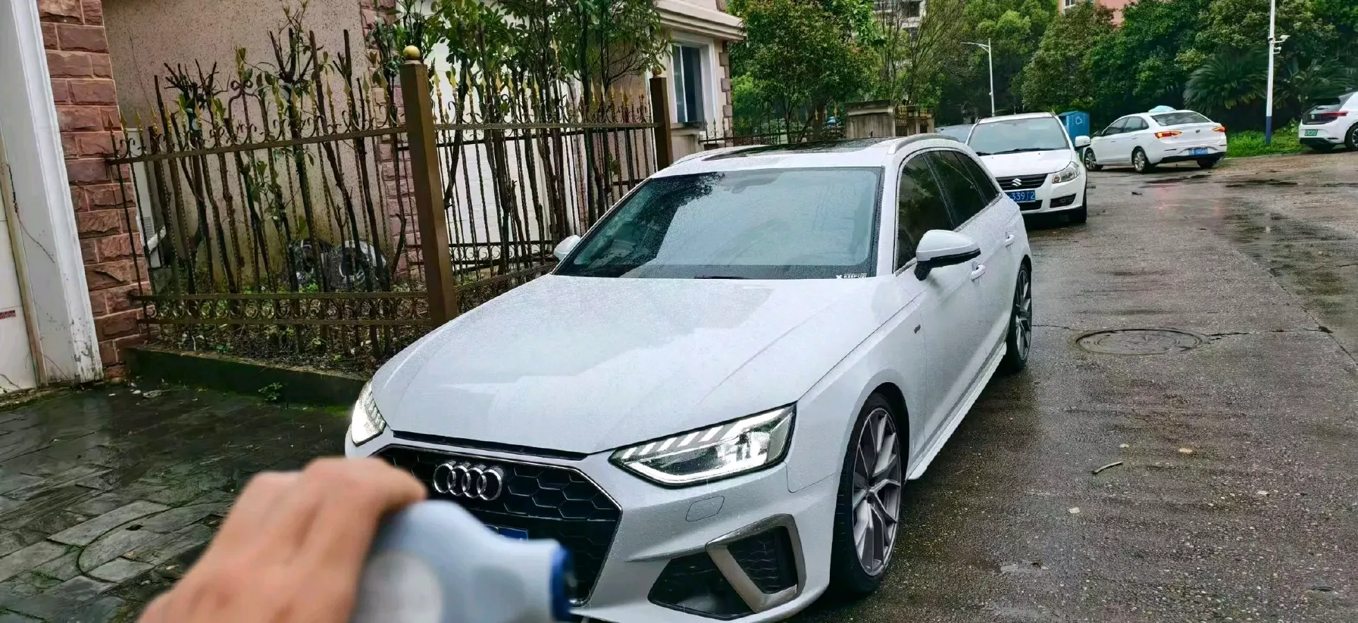 2021 Audi A4 2.0T 204HP L4 7DCT,autocango,china used car exporter,china ev exporter,chinese used car exporter,chinese used ev exporter