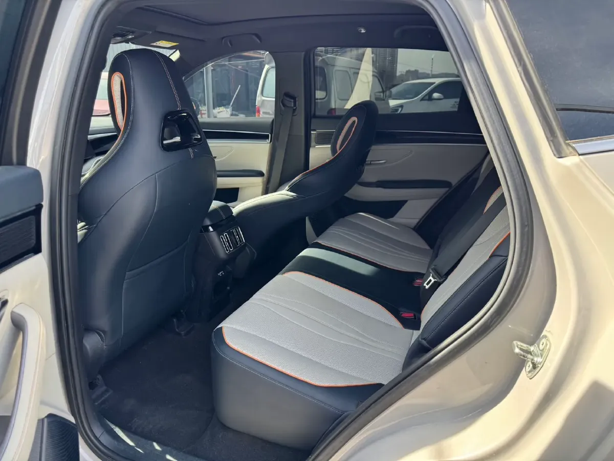 2023 BYD Song Plus 1.5L 110HP L4 E-CVT PHEV 18.3KWH,autocango,china used car exporter,china ev exporter,chinese used car exporter,chinese used ev exporter