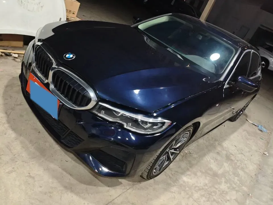 2022 BMW 3 Series 2.0T 156HP L4 8AT,autocango,china used car exporter,china ev exporter,chinese used car exporter,chinese used ev exporter