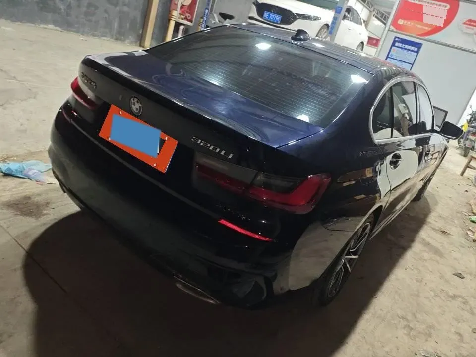 2022 BMW 3 Series 2.0T 156HP L4 8AT,autocango,china used car exporter,china ev exporter,chinese used car exporter,chinese used ev exporter