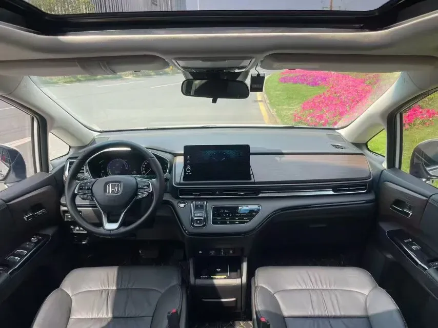 2024 Honda Odyssey 2.0L 146HP L4 E-CVT Hybrid,autocango,china used car exporter,china ev exporter,chinese used car exporter,chinese used ev exporter