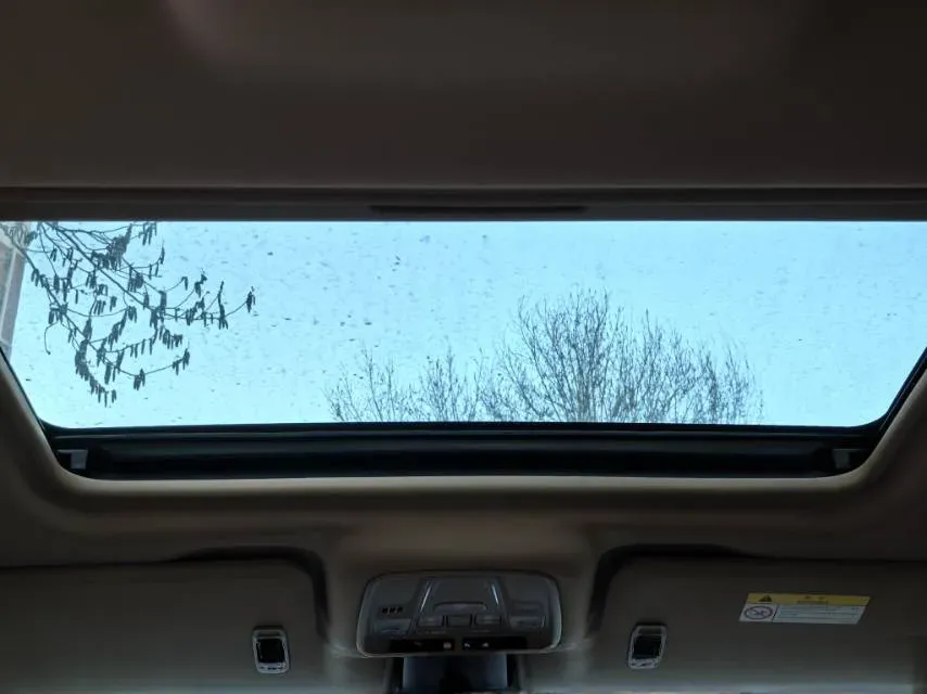 2021 Buick GL8 2.0T 237HP L4 9AT,autocango,china used car exporter,china ev exporter,chinese used car exporter,chinese used ev exporter