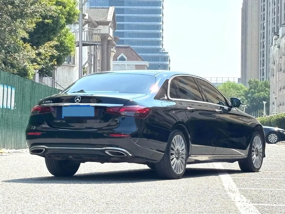 2023 Mercedes-Benz E Class 2.0T 258HP L4 9AT,autocango,china used car exporter,china ev exporter,chinese used car exporter,chinese used ev exporter