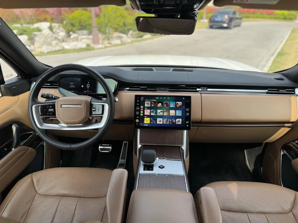 2024 Land Rover Range Rover 3.0T 400HP L6 8AT,autocango,china used car exporter,china ev exporter,chinese used car exporter,chinese used ev exporter