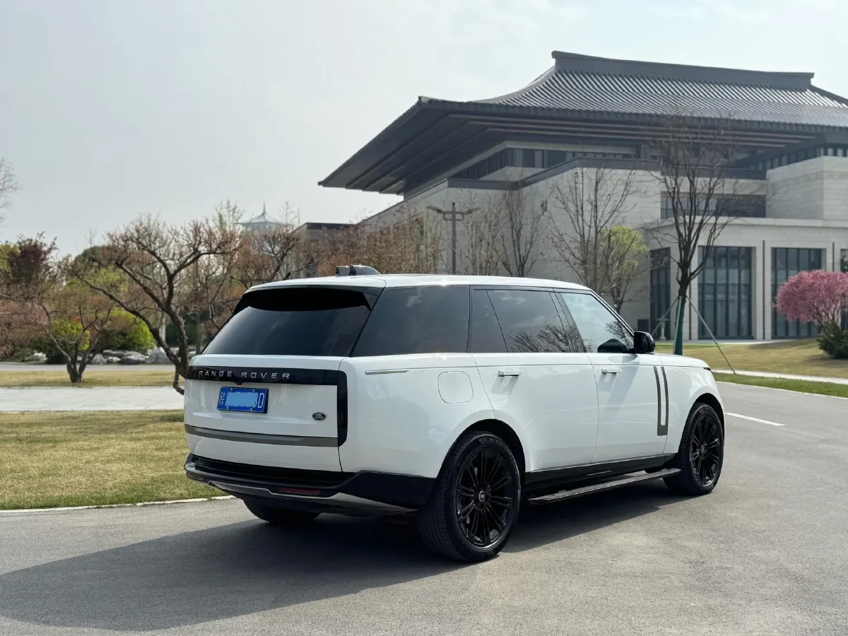 2024 Land Rover Range Rover 3.0T 400HP L6 8AT,autocango,china used car exporter,china ev exporter,chinese used car exporter,chinese used ev exporter
