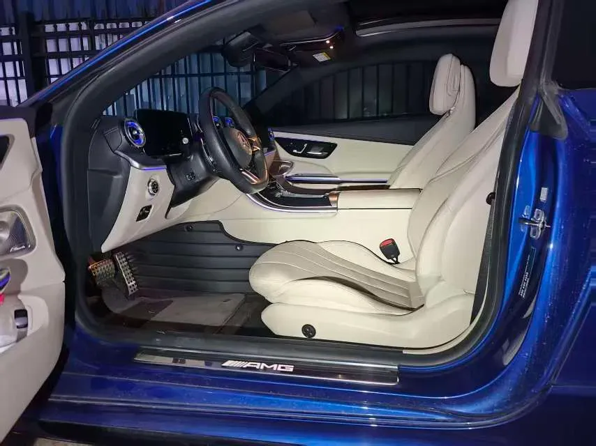 2025 Mercedes-Benz CLE AMG 3.0T 449HP L6 9AT,autocango,china used car exporter,china ev exporter,chinese used car exporter,chinese used ev exporter