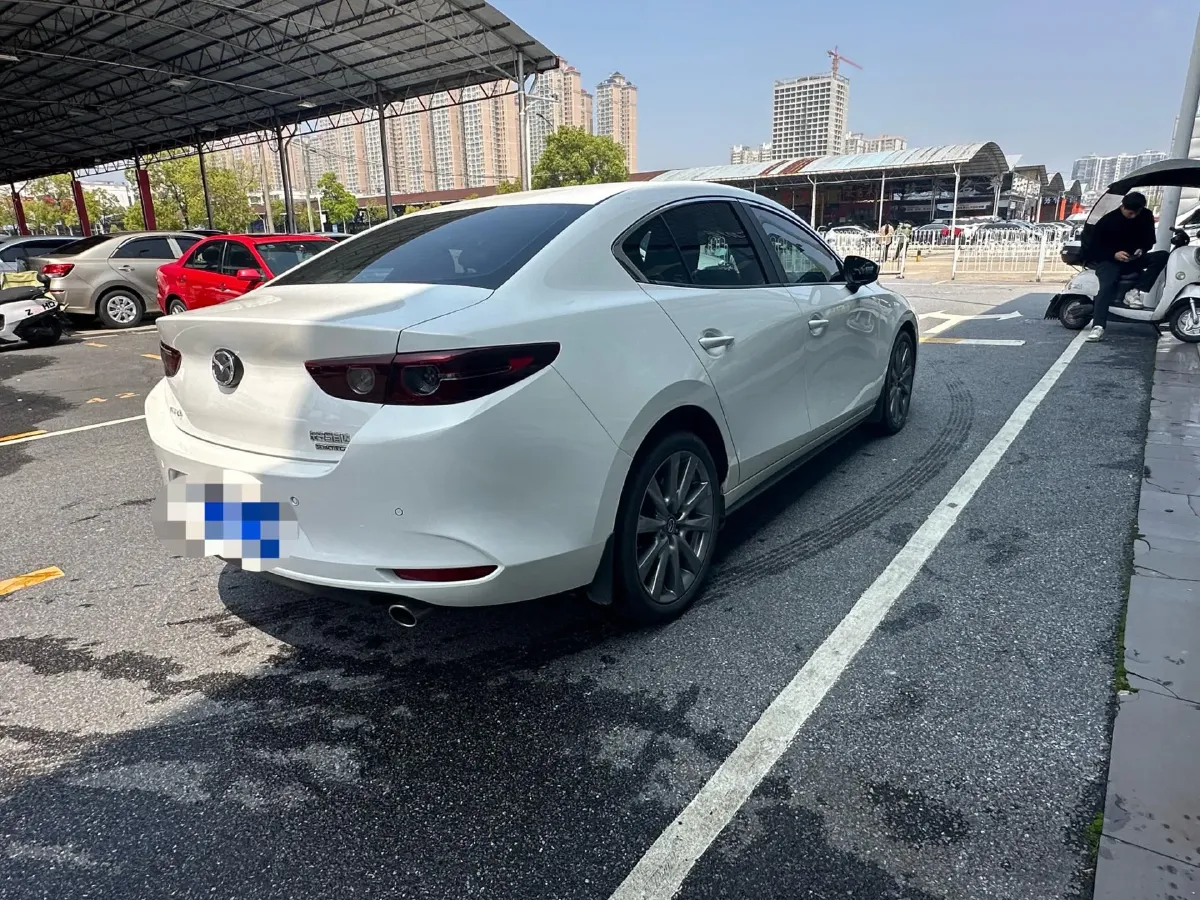 2022 Mazda 3 Axela 2.0L 158HP L4 6AT,autocango,china used car exporter,china ev exporter,chinese used car exporter,chinese used ev exporter
