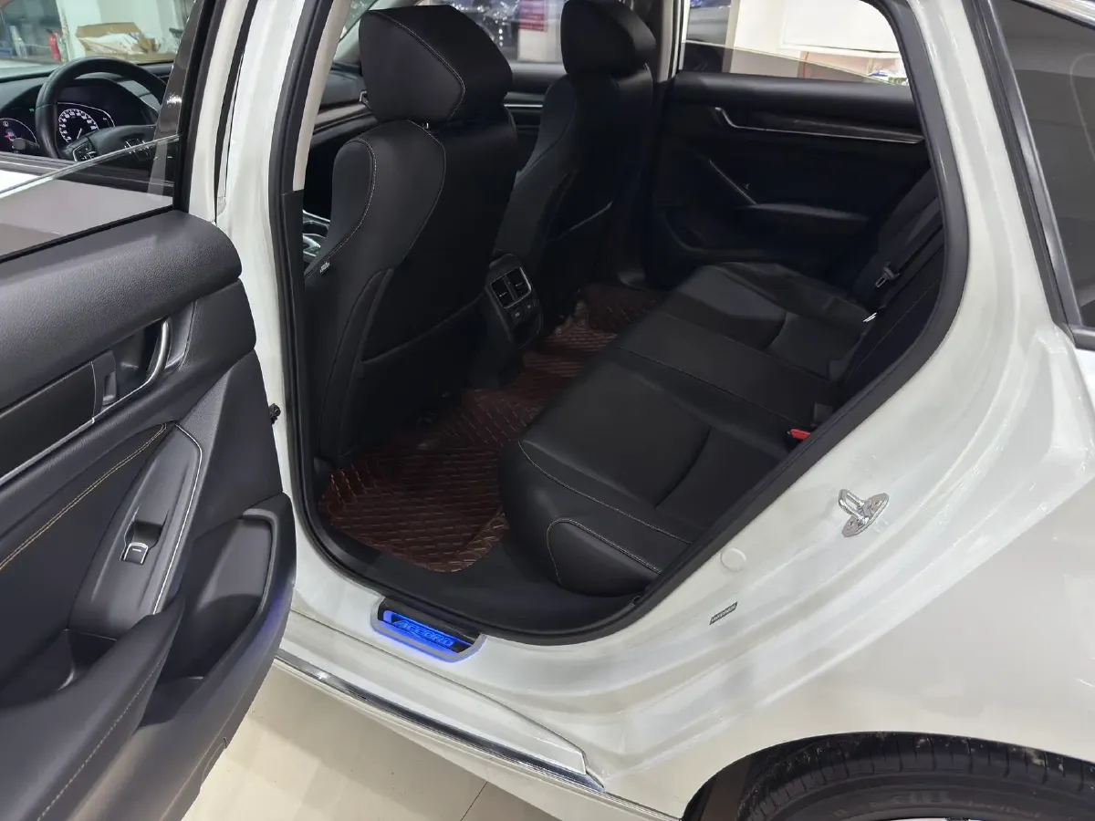 2022 Honda Accord 1.5T 194HP L4 CVT,autocango,china used car exporter,china ev exporter,chinese used car exporter,chinese used ev exporter