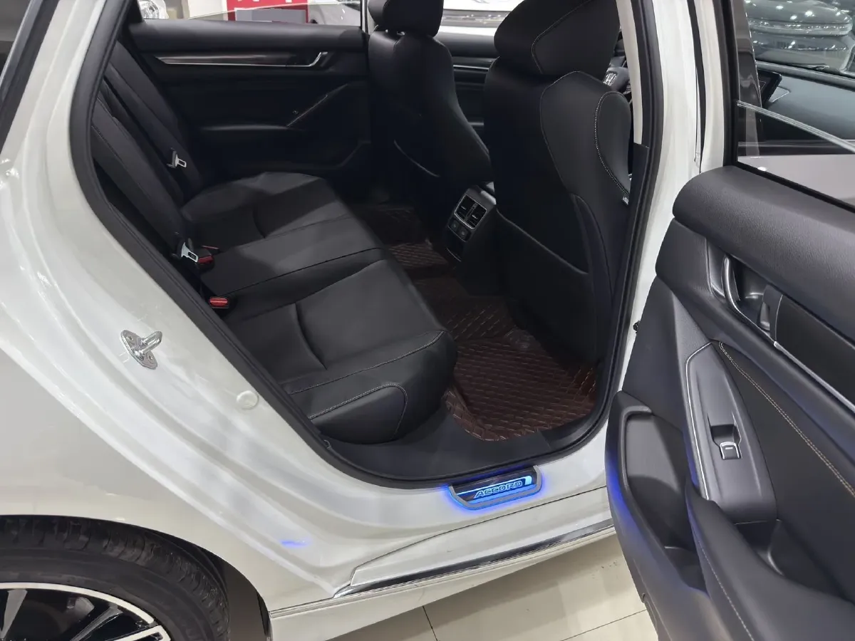 2022 Honda Accord 1.5T 194HP L4 CVT,autocango,china used car exporter,china ev exporter,chinese used car exporter,chinese used ev exporter