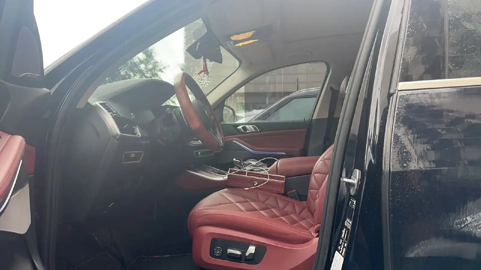 2022 BMW X5 2.0T 245HP L4 8AT,autocango,china used car exporter,china ev exporter,chinese used car exporter,chinese used ev exporter