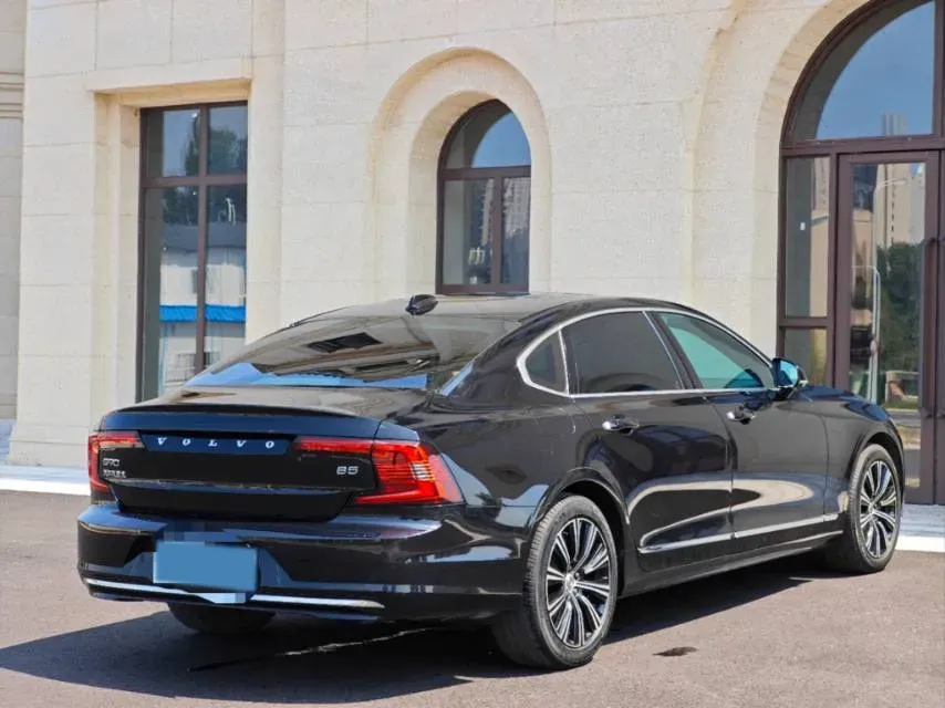 2021 Volvo S90 2.0T 250HP L4 8AT,autocango,china used car exporter,china ev exporter,chinese used car exporter,chinese used ev exporter