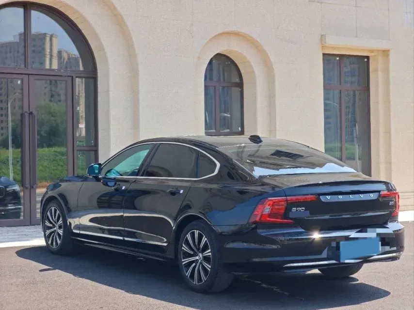 2021 Volvo S90 2.0T 250HP L4 8AT,autocango,china used car exporter,china ev exporter,chinese used car exporter,chinese used ev exporter