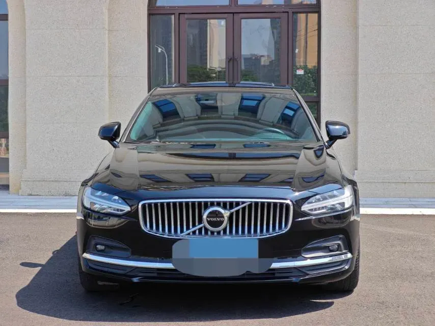 2021 Volvo S90 2.0T 250HP L4 8AT,autocango,china used car exporter,china ev exporter,chinese used car exporter,chinese used ev exporter