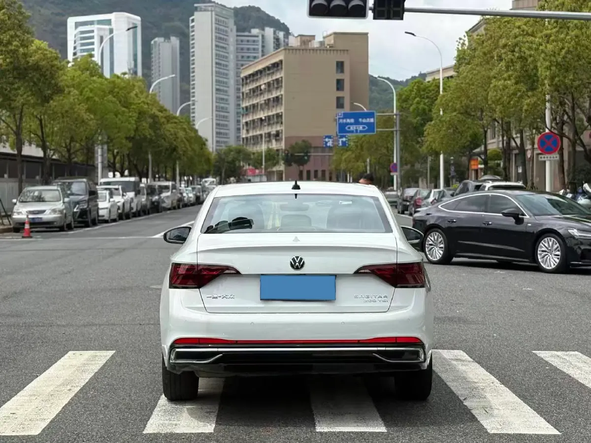 2023 Volkswagen Sagitar 1.2T 116HP L4 7DCT,autocango,china used car exporter,china ev exporter,chinese used car exporter,chinese used ev exporter