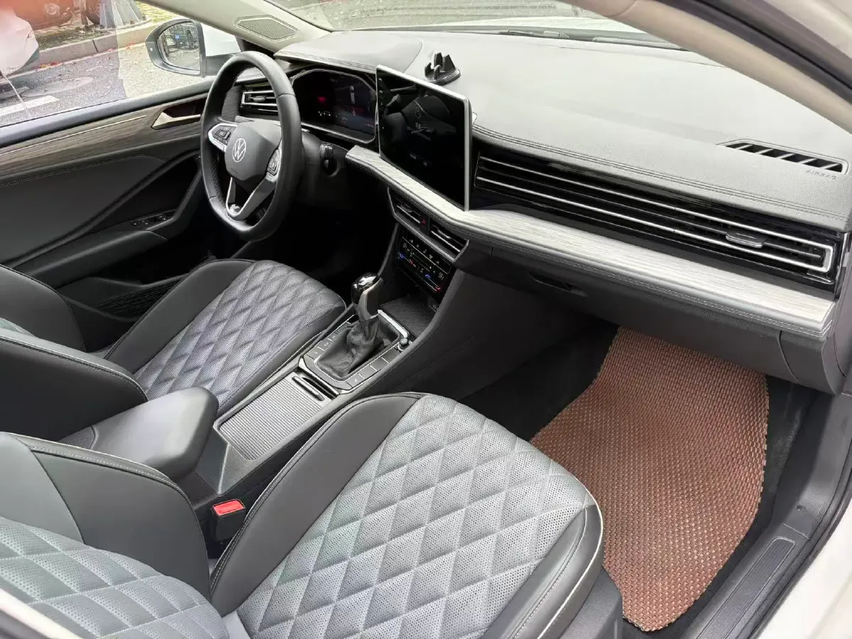 2023 Volkswagen Sagitar 1.2T 116HP L4 7DCT,autocango,china used car exporter,china ev exporter,chinese used car exporter,chinese used ev exporter