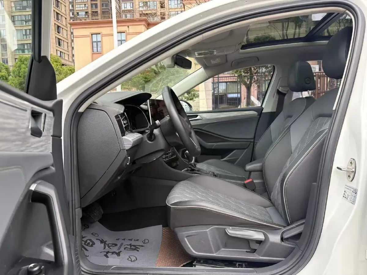 2023 Volkswagen Sagitar 1.2T 116HP L4 7DCT,autocango,china used car exporter,china ev exporter,chinese used car exporter,chinese used ev exporter