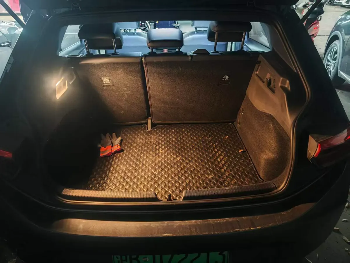 2022 Volkswagen ID.3 BEV 57.3KWH,autocango,china used car exporter,china ev exporter,chinese used car exporter,chinese used ev exporter