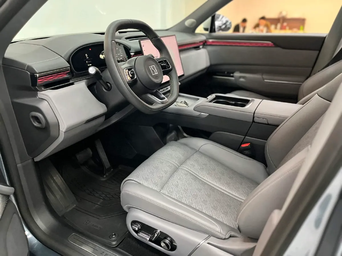 2025 Zeekr 7X BEV 100KWH,autocango,china used car exporter,china ev exporter,chinese used car exporter,chinese used ev exporter