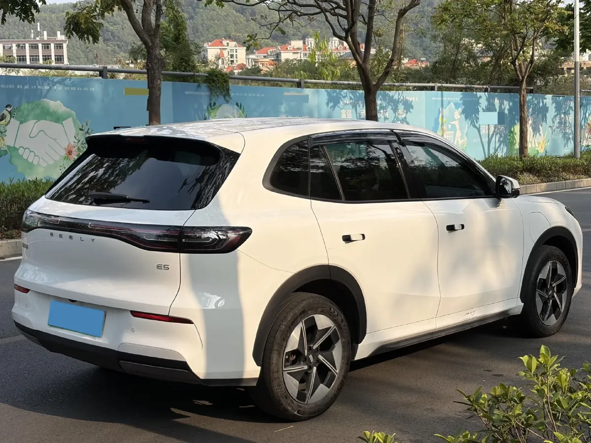 2024 YuanChen Super Van BEV 51KWH,autocango,china used car exporter,china ev exporter,chinese used car exporter,chinese used ev exporter