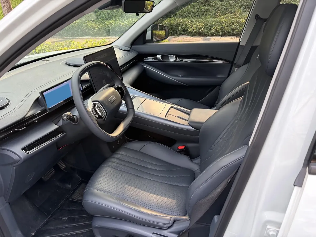 2024 YuanChen Super Van BEV 51KWH,autocango,china used car exporter,china ev exporter,chinese used car exporter,chinese used ev exporter