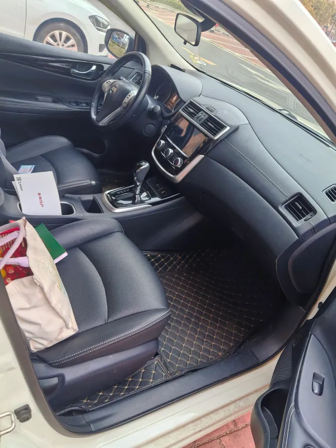 2020 Nissan Tiida 1.6L 126HP L4 CVT,autocango,china used car exporter,china ev exporter,chinese used car exporter,chinese used ev exporter