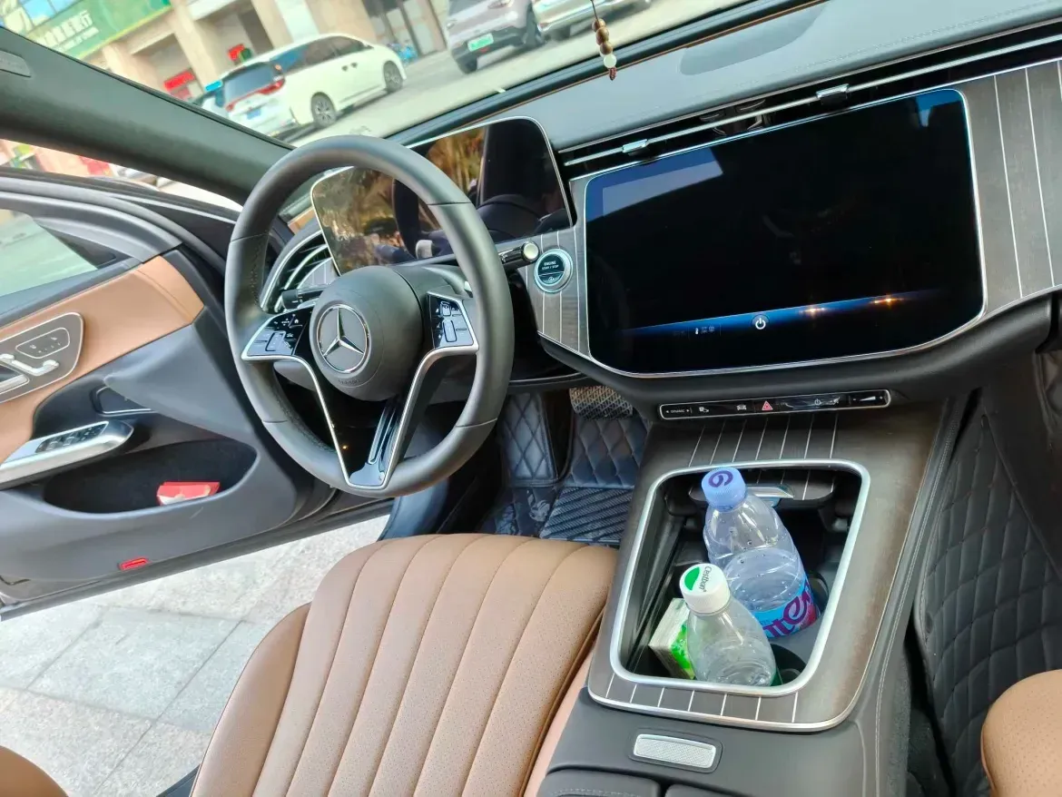 2025 Mercedes-Benz E Class 2.0T 258HP L4 9AT,autocango,china used car exporter,china ev exporter,chinese used car exporter,chinese used ev exporter