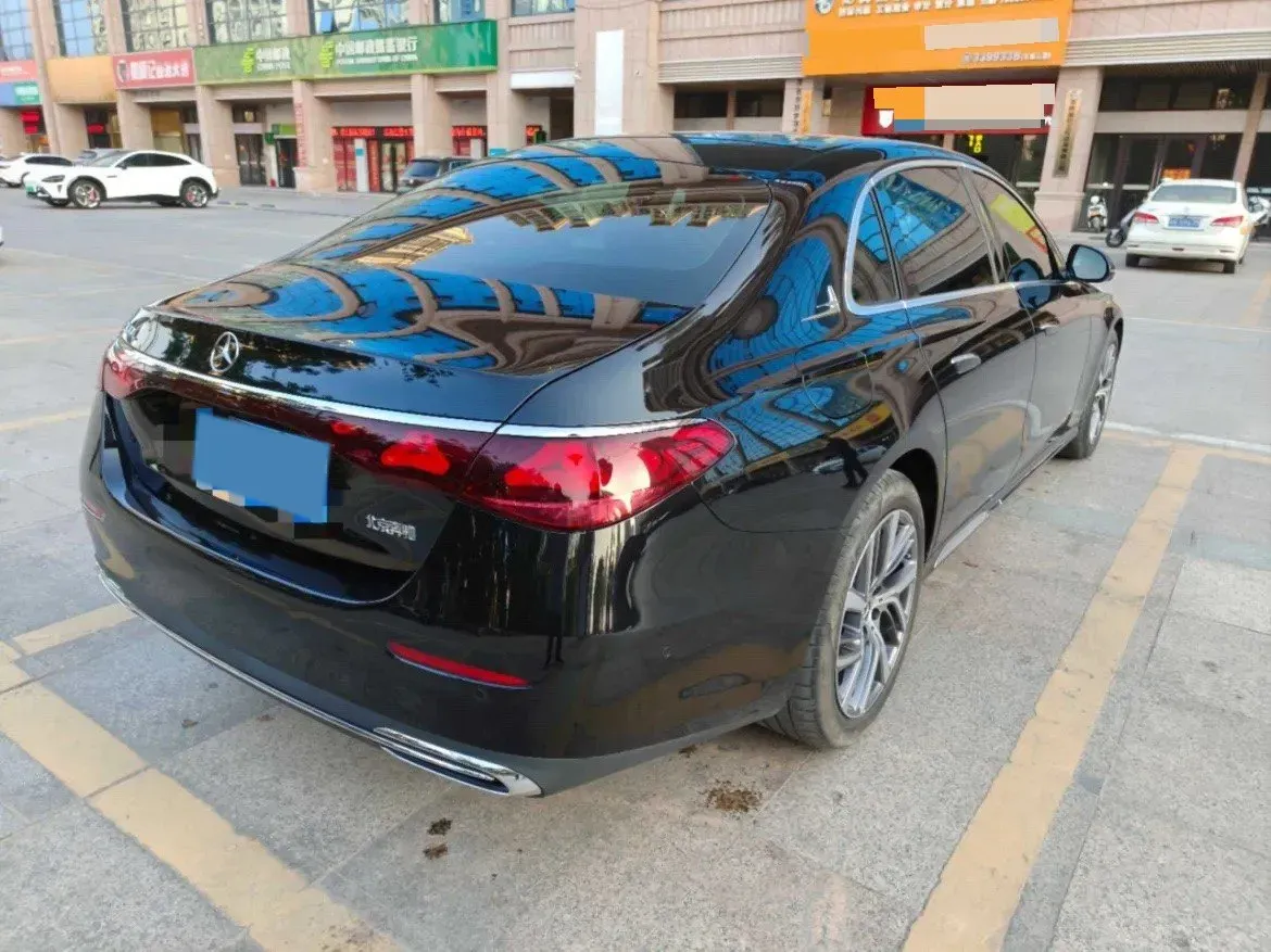 2025 Mercedes-Benz E Class 2.0T 258HP L4 9AT,autocango,china used car exporter,china ev exporter,chinese used car exporter,chinese used ev exporter