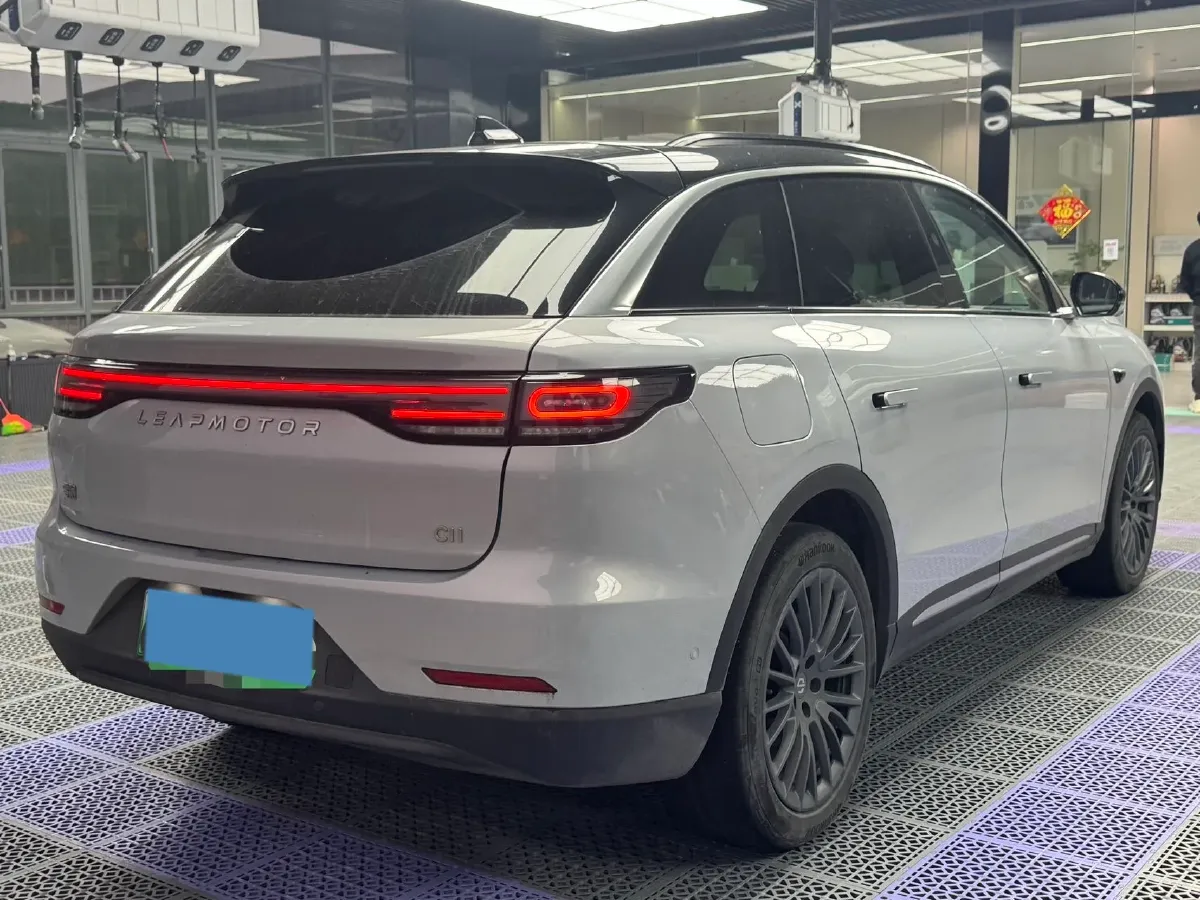 2023 Leapmotor C11 1.5L 95HP L4 REEV 43.74KWH,autocango,china used car exporter,china ev exporter,chinese used car exporter,chinese used ev exporter