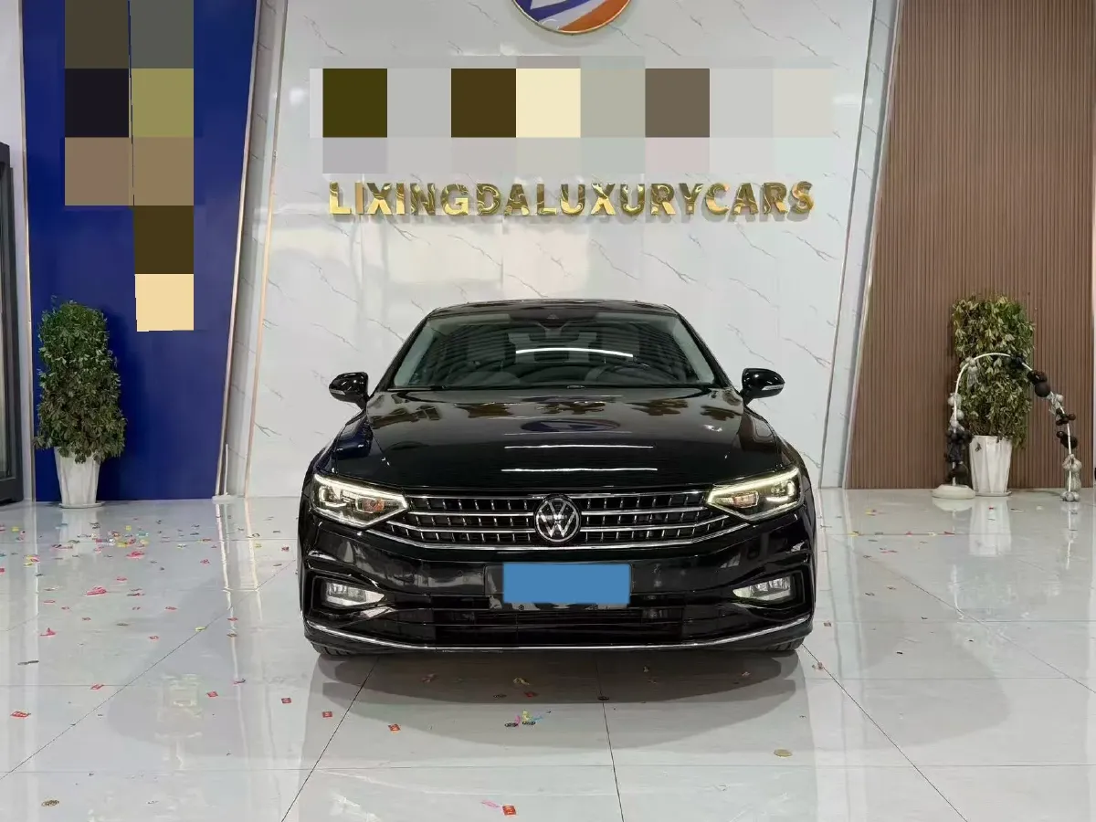 2023 Volkswagen Magotan 2.0T 186HP L4 7DCT,autocango,china used car exporter,china ev exporter,chinese used car exporter,chinese used ev exporter
