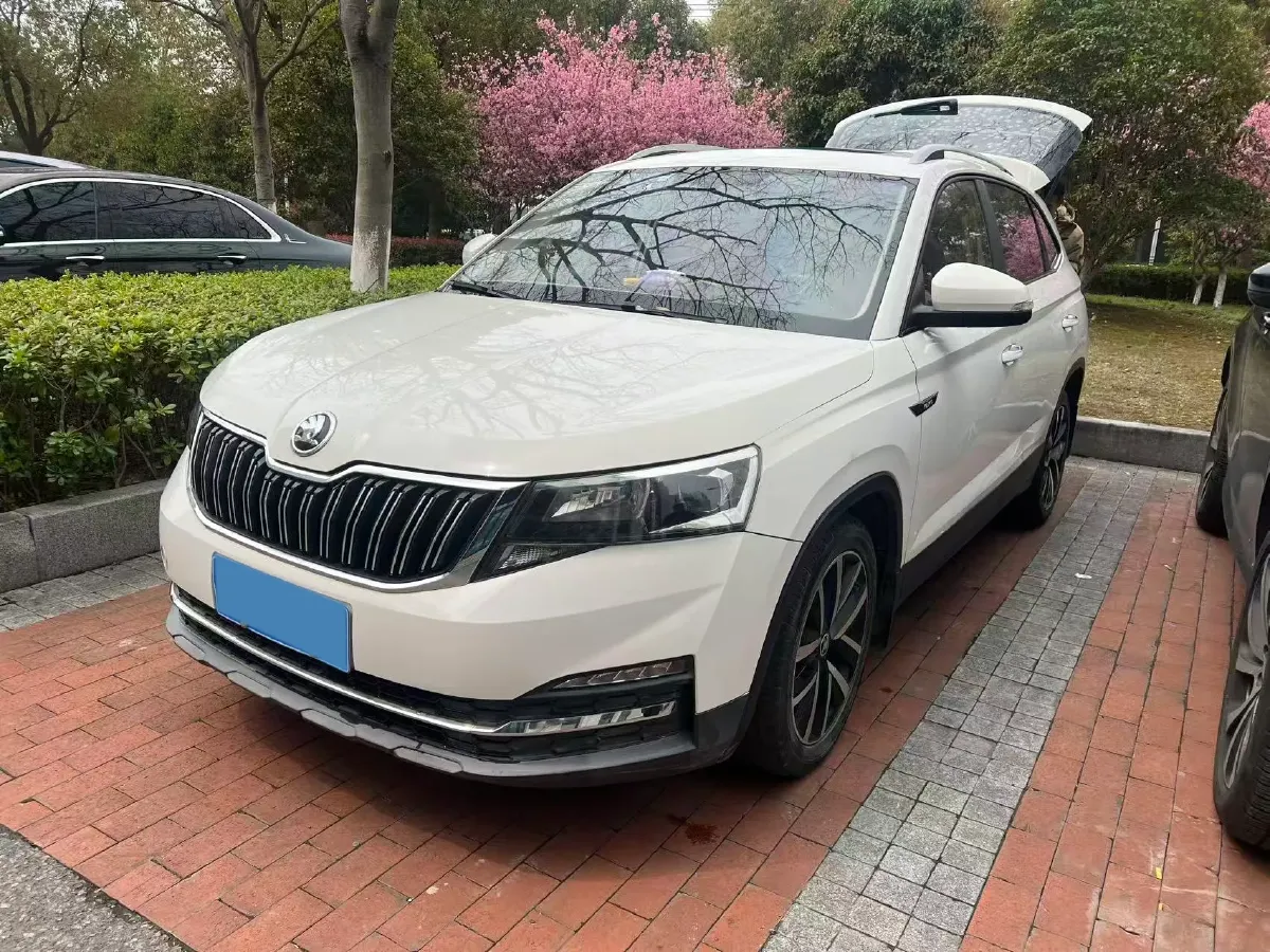 2018 Skoda Rapid Spaceback 1.4T 131HP L4 7DCT,autocango,china used car exporter,china ev exporter,chinese used car exporter,chinese used ev exporter