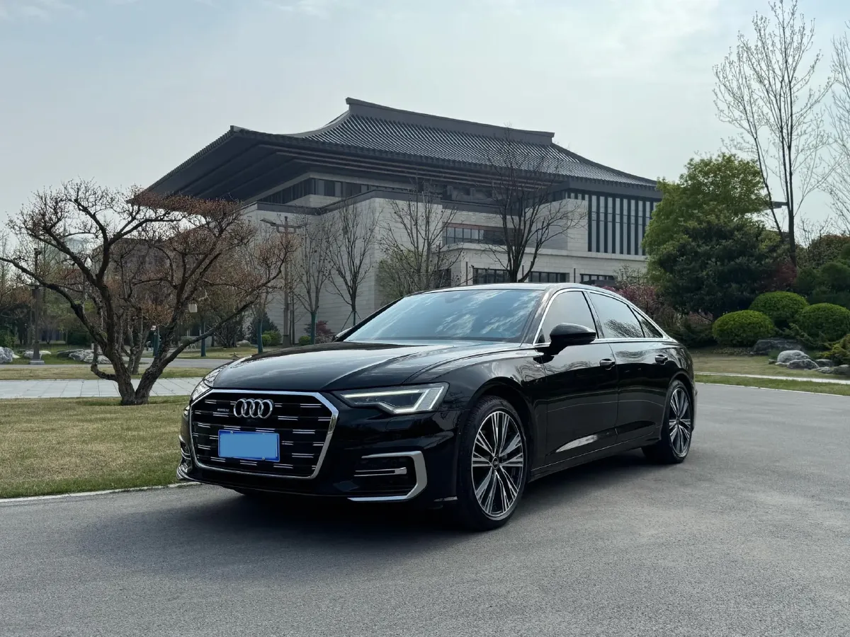 2023 Audi A6L 2.0T 245HP L4 7DCT,autocango,china used car exporter,china ev exporter,chinese used car exporter,chinese used ev exporter