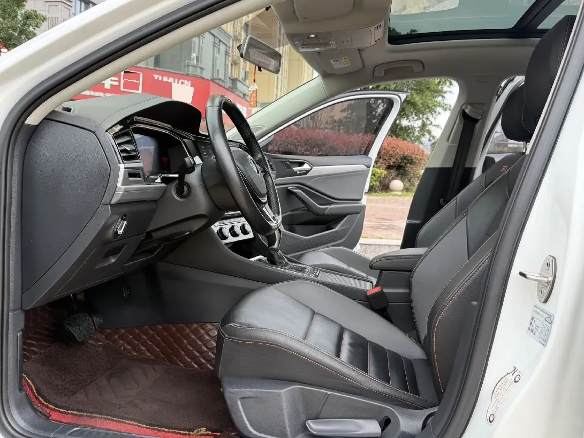 2021 Volkswagen Sagitar 1.4T 150HP L4 7DCT,autocango,china used car exporter,china ev exporter,chinese used car exporter,chinese used ev exporter