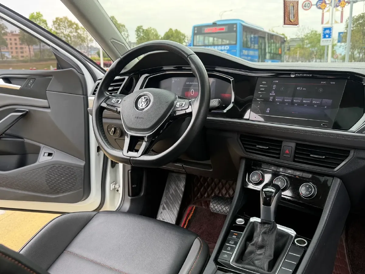 2021 Volkswagen Sagitar 1.4T 150HP L4 7DCT,autocango,china used car exporter,china ev exporter,chinese used car exporter,chinese used ev exporter