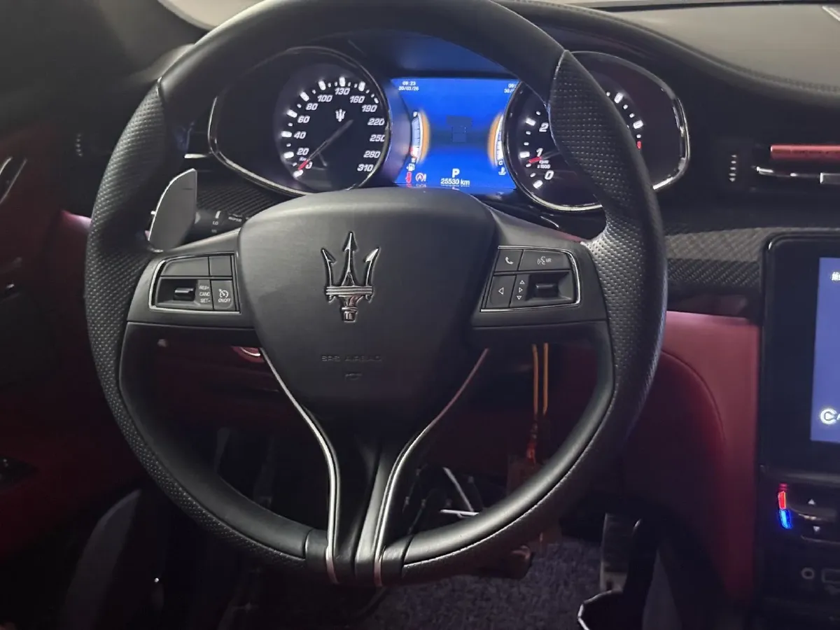2018 Maserati Quattroporte 3.0T 350HP V6 8AT,autocango,china used car exporter,china ev exporter,chinese used car exporter,chinese used ev exporter