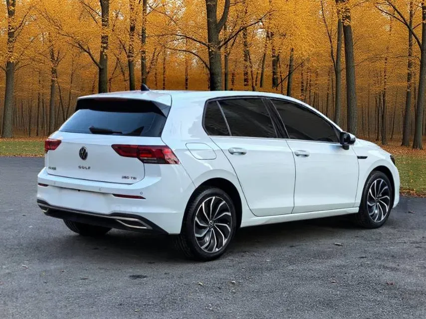 2023 Volkswagen Golf 1.4T 150HP L4 7DCT,autocango,china used car exporter,china ev exporter,chinese used car exporter,chinese used ev exporter