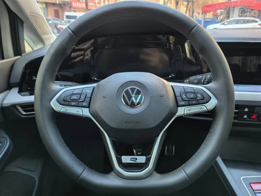 2023 Volkswagen Golf 1.4T 150HP L4 7DCT,autocango,china used car exporter,china ev exporter,chinese used car exporter,chinese used ev exporter