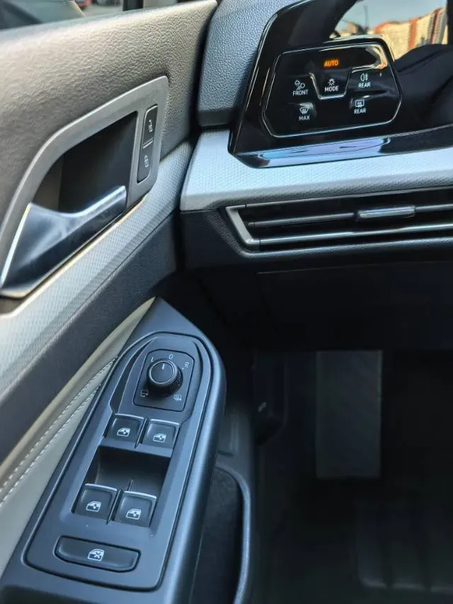 2023 Volkswagen Golf 1.4T 150HP L4 7DCT,autocango,china used car exporter,china ev exporter,chinese used car exporter,chinese used ev exporter