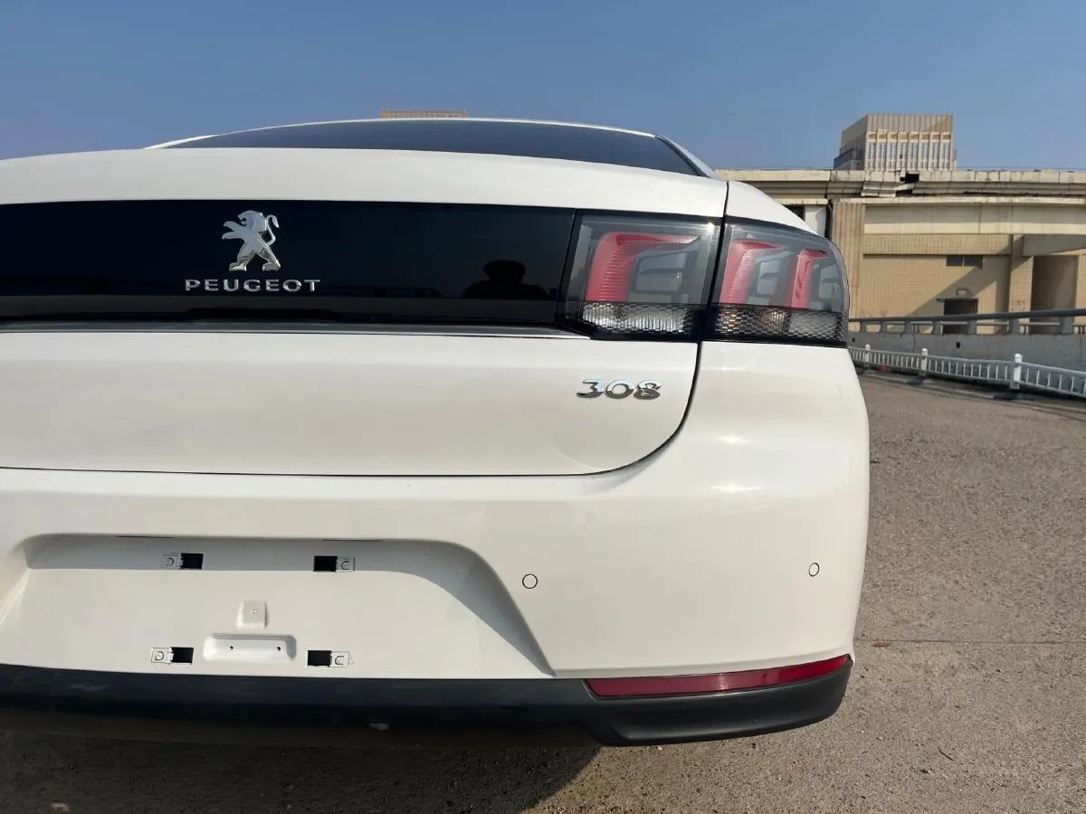 2016 Peugeot 308 1.6L 117HP L4 6AT,autocango,china used car exporter,china ev exporter,chinese used car exporter,chinese used ev exporter