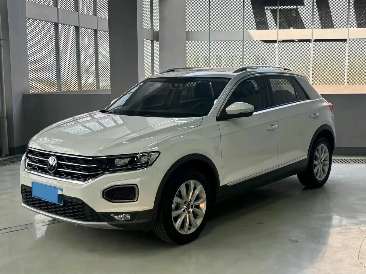 2022 Volkswagen T-Roc 1.4T 150HP L4 7DCT,autocango,china used car exporter,china ev exporter,chinese used car exporter,chinese used ev exporter